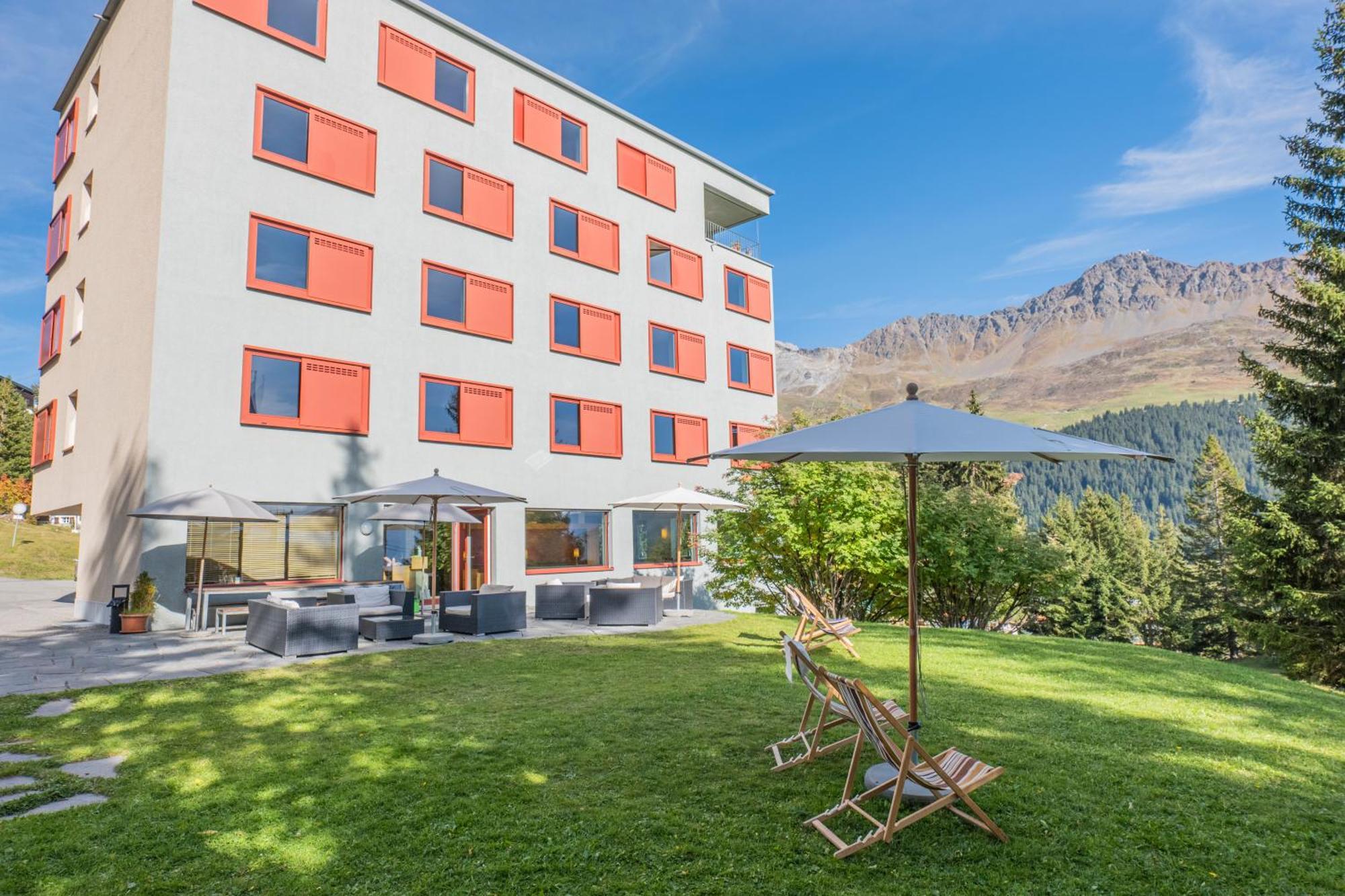 Valbella-Lenzerheide Youth Hostel Exterior foto