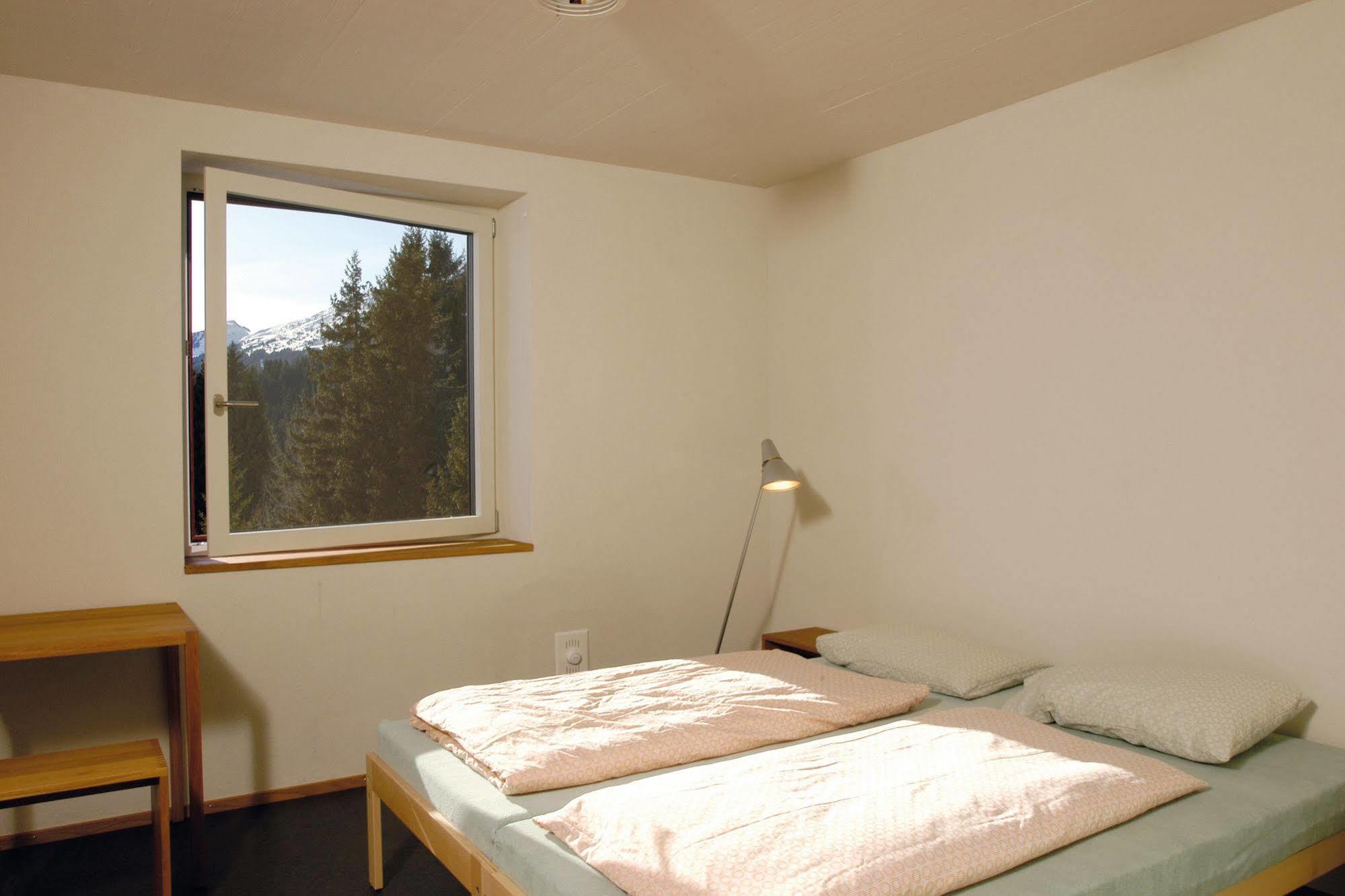 Valbella-Lenzerheide Youth Hostel Exterior foto